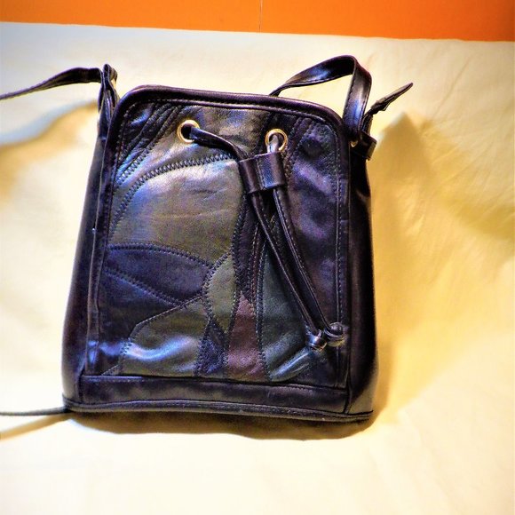 ~~~ Leather ~ Cross / Body ~ BAG with Many Pockets - Picture 1 of 3